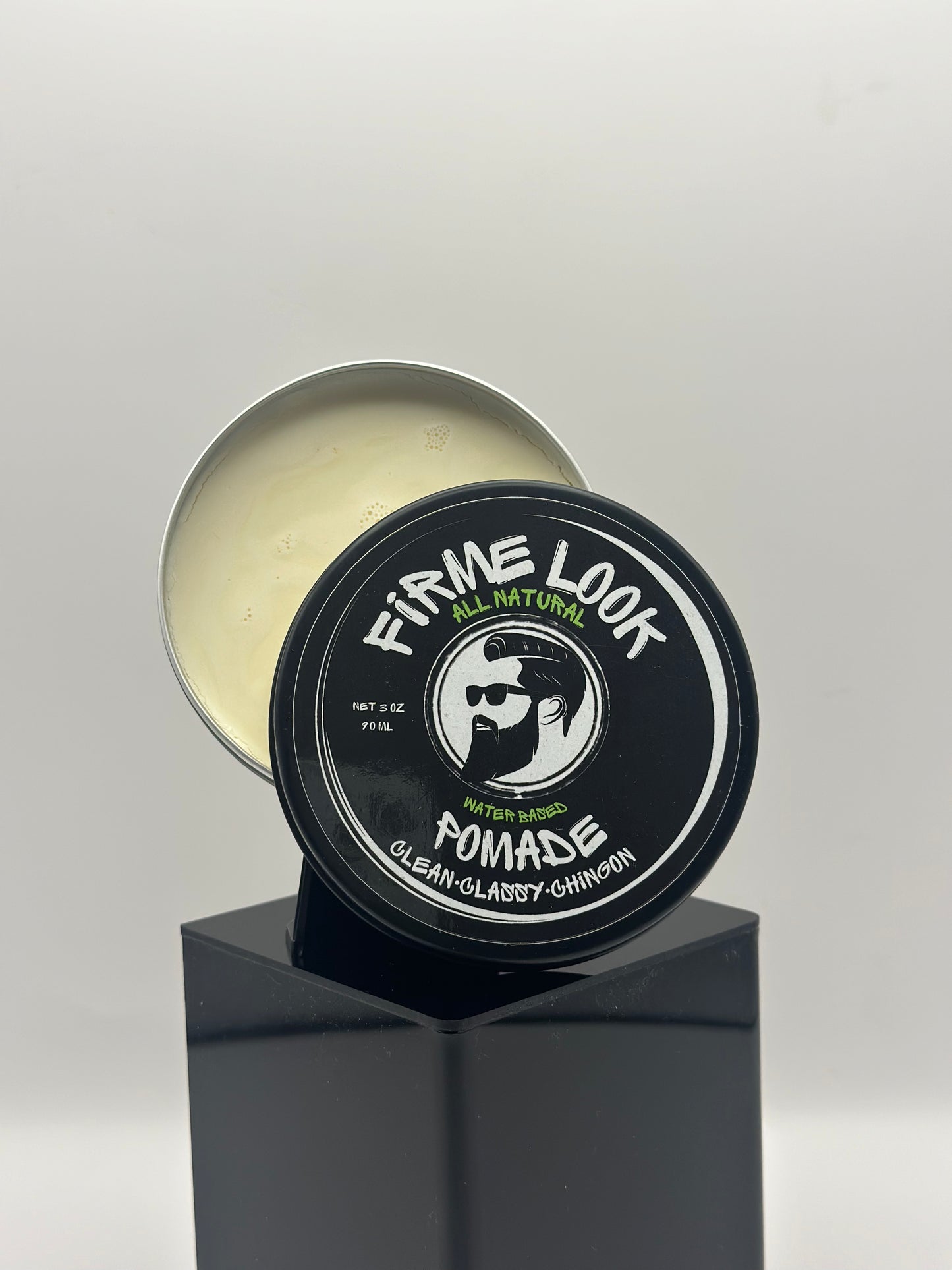 High‑Hold Water‑Based Pomade | All‑Day Control – Firme Look